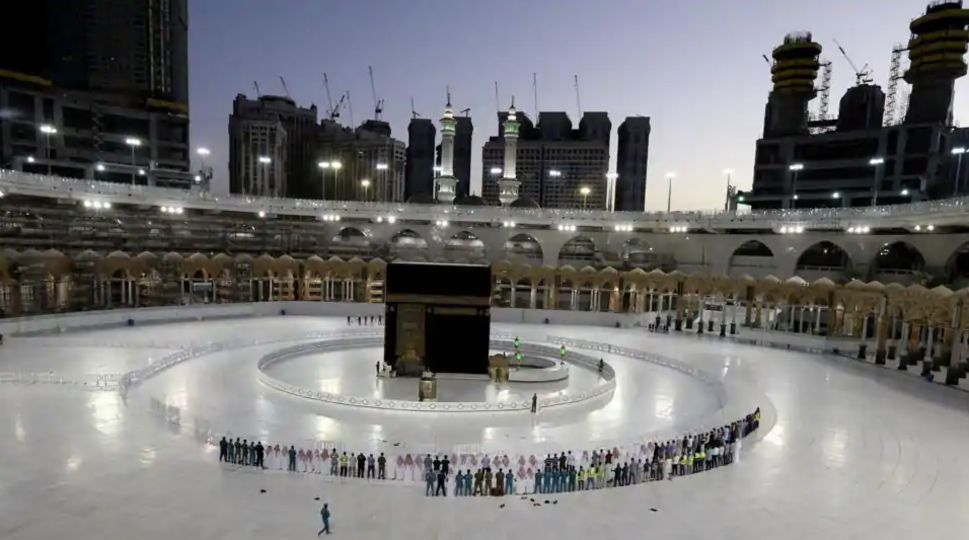 Empty Kaaba Mecca Covid-19 Saudi Arabia